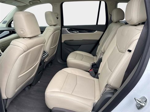Certified 2024 Cadillac XT6 Premium Luxury w/ LPO, Floor Liner Package image 12