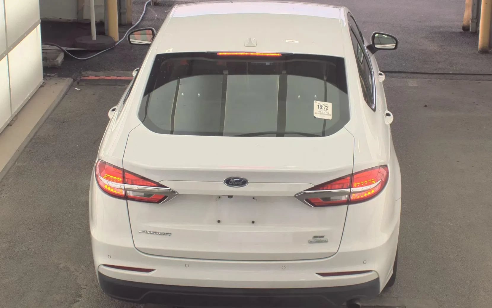 Used 2020 Ford Fusion SE FWD image 5