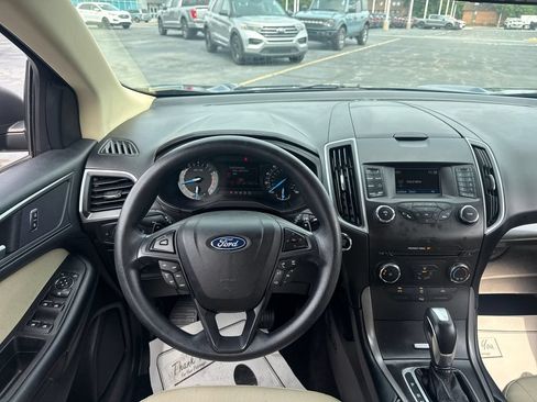 Used 2018 Ford Edge SE AWD/4WD image 17