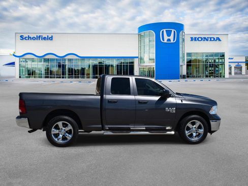 Used 2019 RAM 1500 Tradesman w/ Tradesman SXT Package image 2