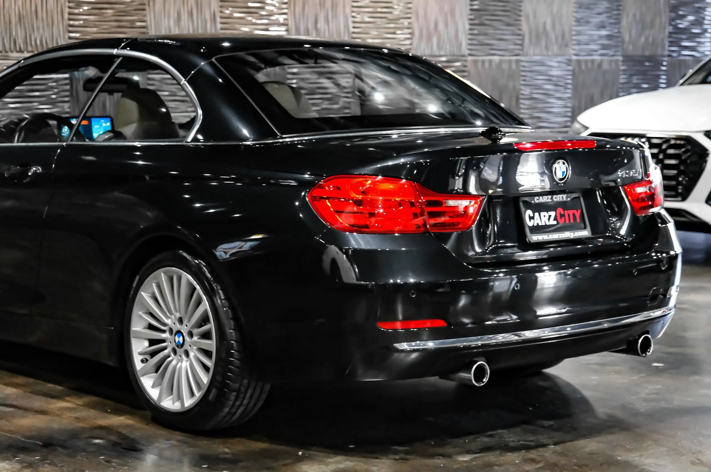 Used 2016 BMW 435i Convertible RWD image 15
