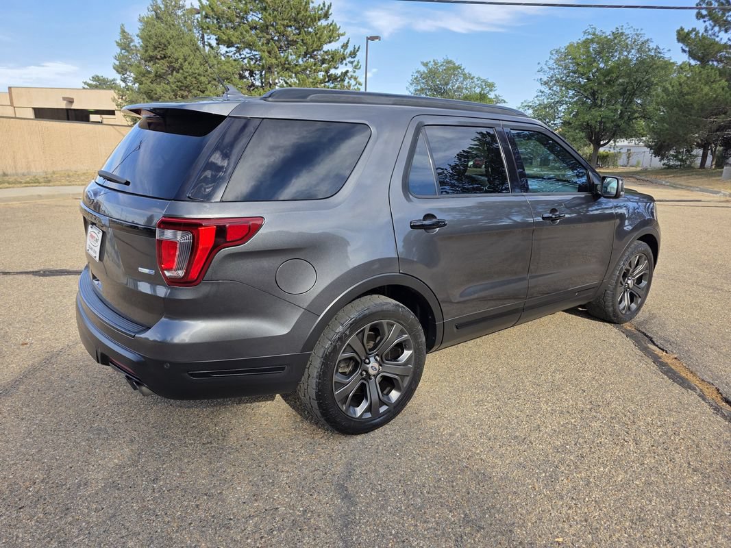 Used 2018 Ford Explorer Sport w/ Equipment Group 401A AWD/4WD image 8