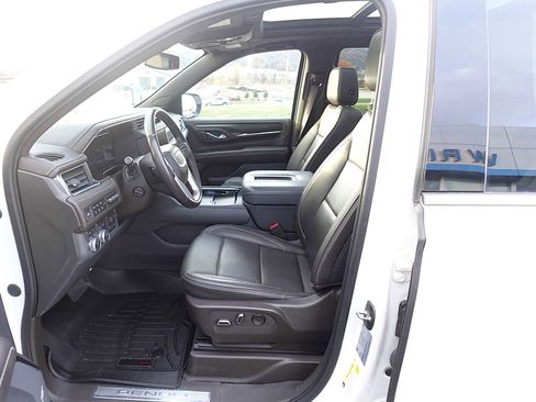 Used 2022 GMC Yukon Denali w/ Max Trailering Package image 12