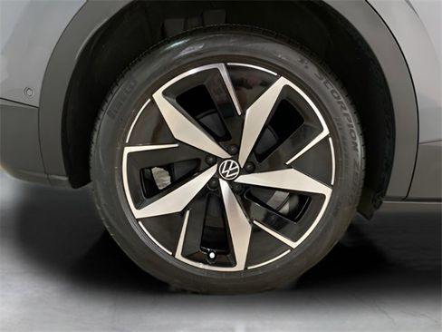 Used 2023 Volkswagen ID.4 Pro S image 24