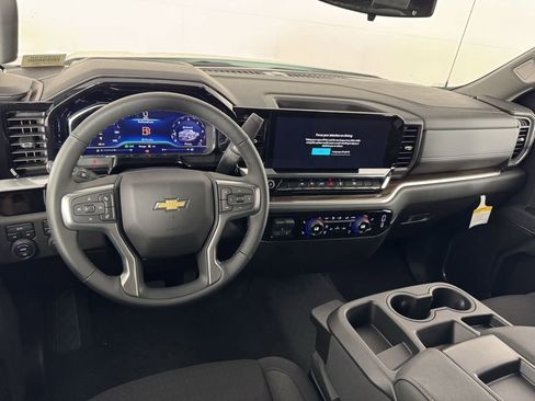 New 2025 Chevrolet Silverado 1500 LT image 17