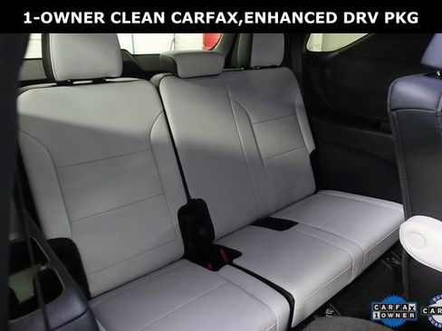 Used 2024 Chevrolet Traverse RS image 28