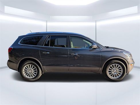 Used 2012 Buick Enclave Leather image 2