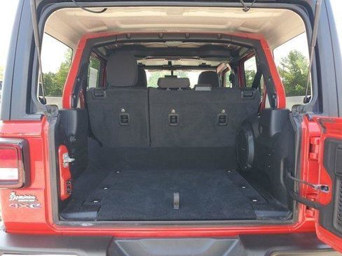 Used 2023 Jeep Wrangler Unlimited w/ Cold Weather Group AWD/4WD image 7