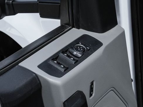 Used 2019 Ford F350 XL w/ Power Equipment Group image 37