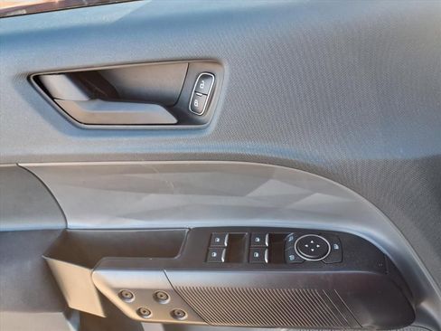 Used 2024 Ford Maverick XL w/ Equipment Group 100A Standard image 27