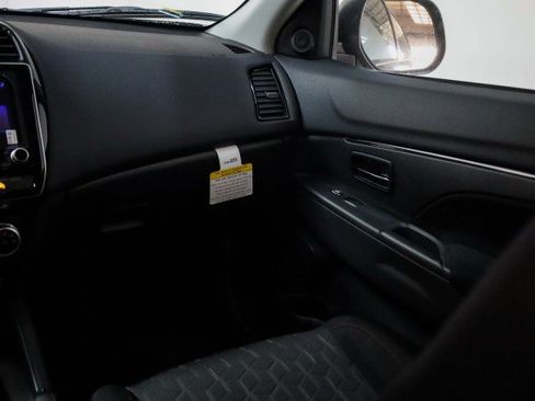 New 2025 Mitsubishi Outlander Sport LE image 23