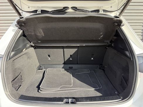 Used 2023 Mercedes-Benz GLA 250 4MATIC image 40