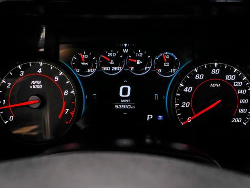 Used 2018 Chevrolet Camaro SS image 28