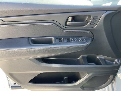 Used 2023 Honda Odyssey Sport image 27