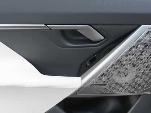 Used 2026 BMW 540i xDrive image 33