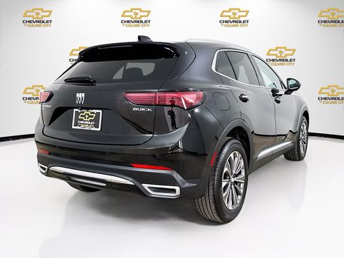 Used 2025 Buick Envision Preferred AWD/4WD image 7