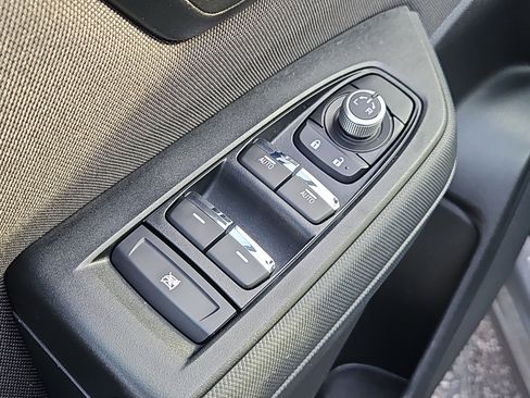 Certified 2025 Subaru Forester Premium image 18