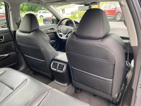 Used 2019 Acura TLX w/ Technology Package FWD image 29