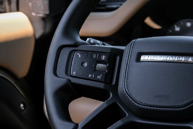 New 2026 Land Rover Defender 110 X AWD/4WD image 22