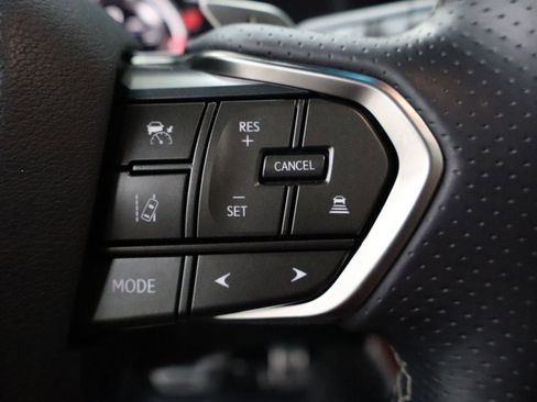 Used 2023 Lexus LX 600 F Sport image 20