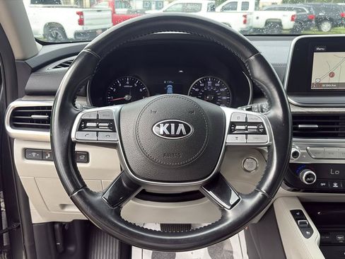 Used 2020 Kia Telluride EX w/ Towing Package FWD image 11