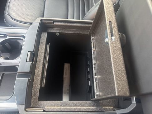 New 2026 Ford F250 Platinum w/ Tremor Off-Road Package image 36