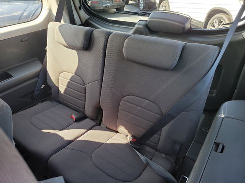 Used 2012 Nissan Pathfinder S image 12