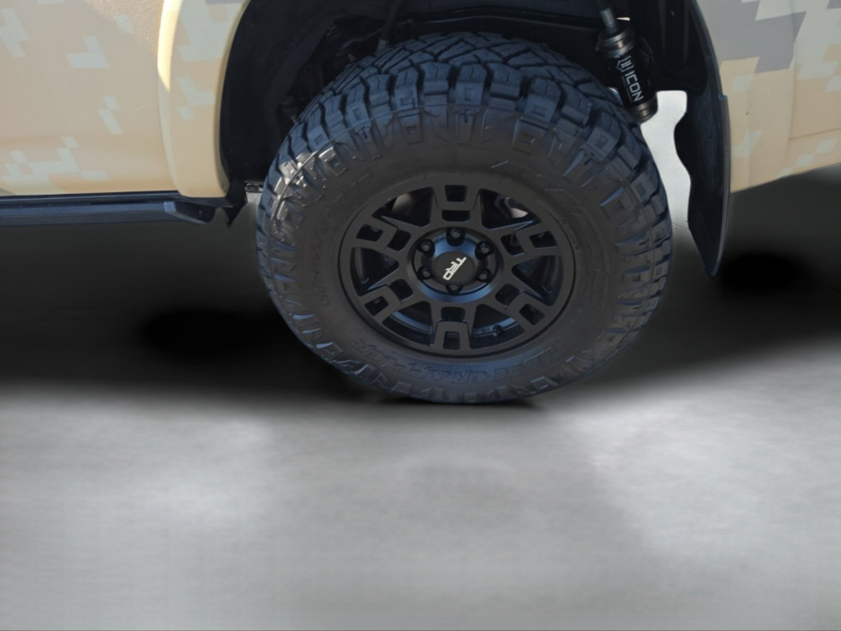 Used 2018 Toyota 4Runner TRD Pro AWD/4WD image 31