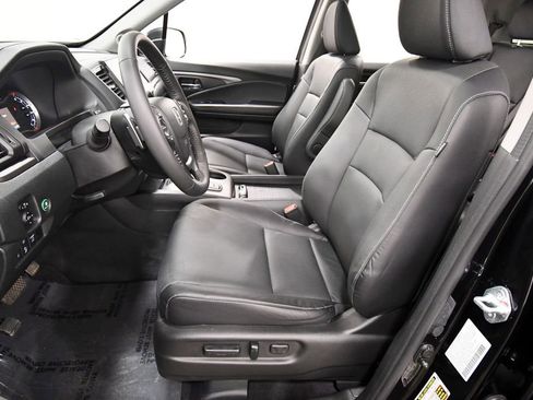 Certified 2023 Honda Ridgeline RTL image 14