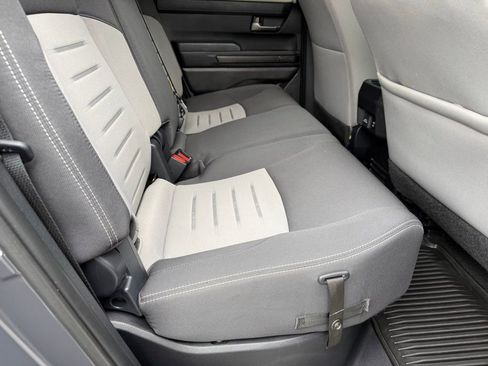 Used 2024 Toyota Tacoma TRD Sport image 44