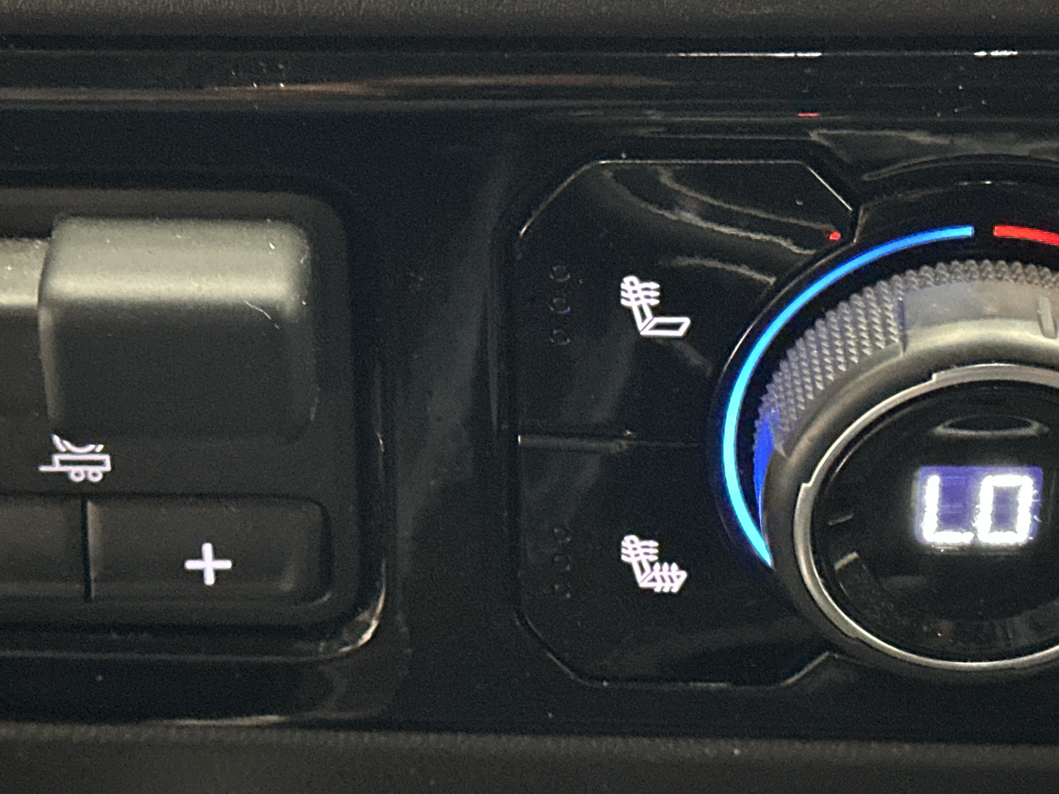 Used 2024 Chevrolet Silverado 1500 RST w/ Convenience Package II AWD/4WD image 35