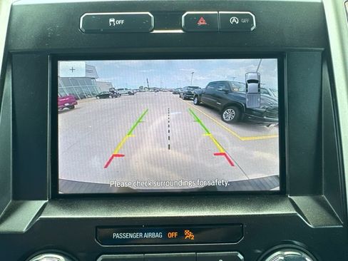 Used 2019 Ford F150 Lariat AWD/4WD image 9