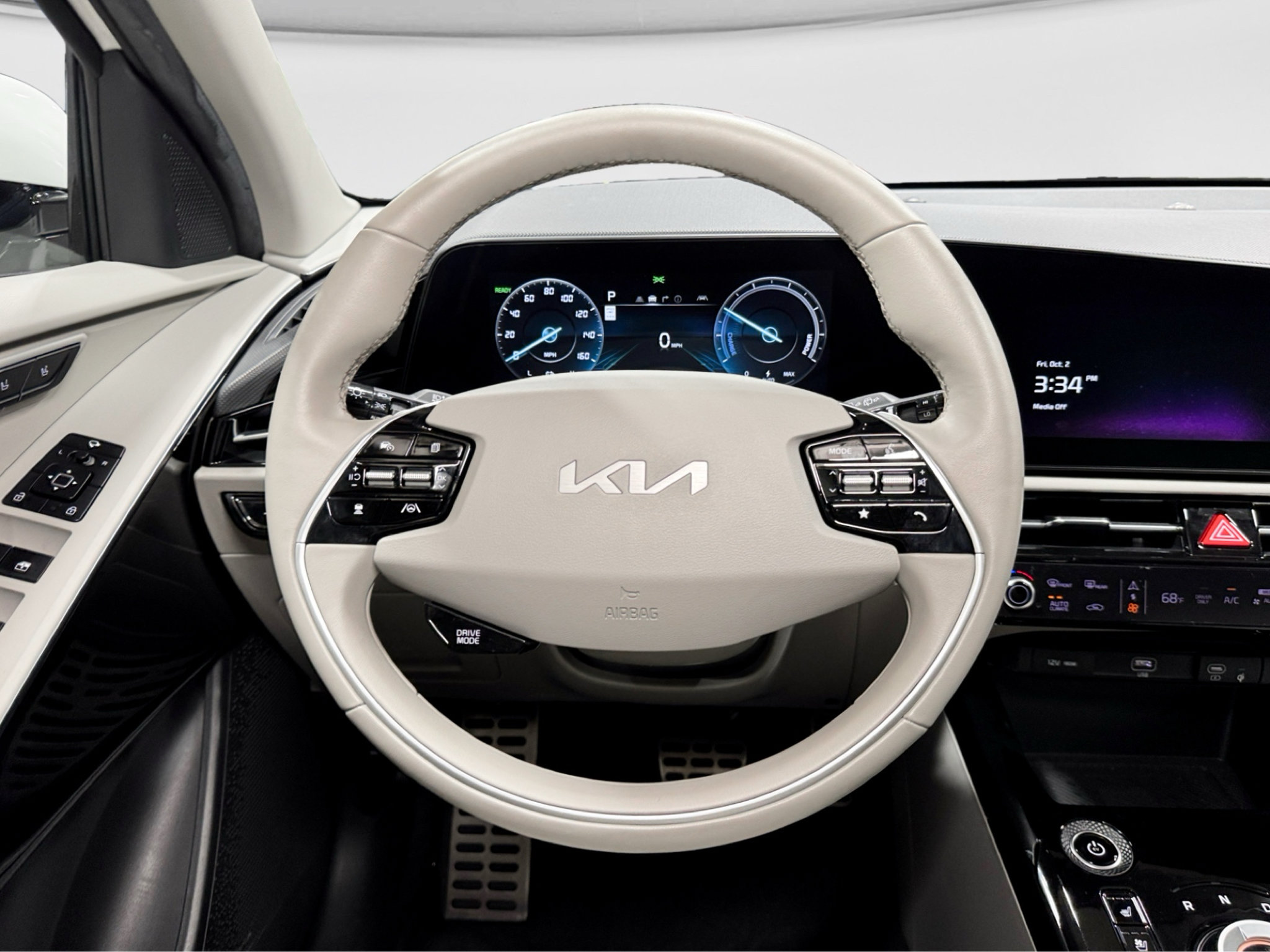 Used 2023 Kia Niro Wave FWD image 8