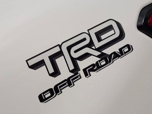 Used 2026 Toyota Tacoma TRD Off-Road AWD/4WD image 7