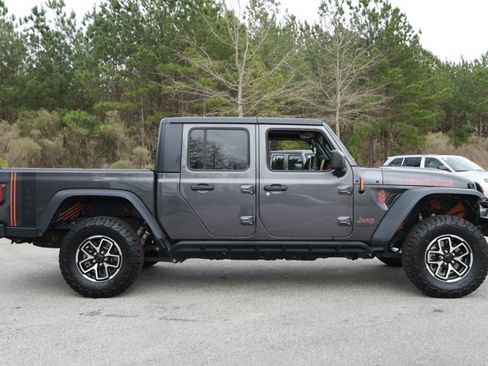 Used 2023 Jeep Gladiator Mojave w/ Trailer Tow Package image 4
