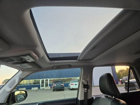 Used 2019 Toyota 4Runner SR5 Premium image 9