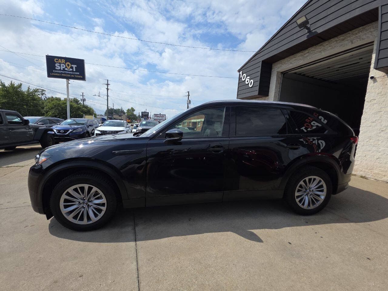 Used 2024 MAZDA CX-90 3.3 Turbo w/ Preferred Package AWD/4WD image 4