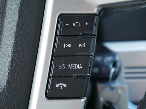 Used 2013 Ford F150 Platinum image 35