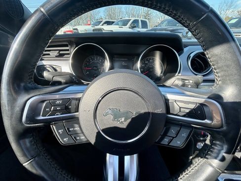 Used 2018 Ford Mustang Premium RWD image 16
