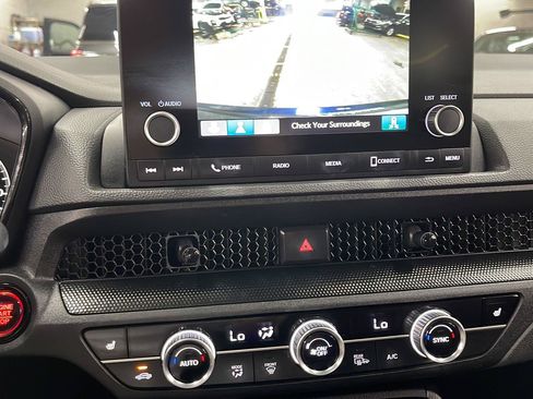 Used 2024 Honda CR-V EX image 16