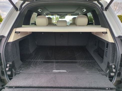 New 2026 Land Rover Range Rover SE AWD/4WD image 16