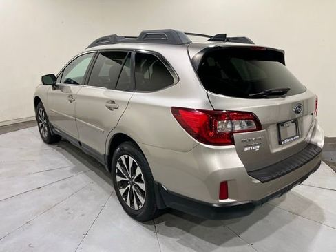Used 2016 Subaru Outback 2.5i Limited image 5