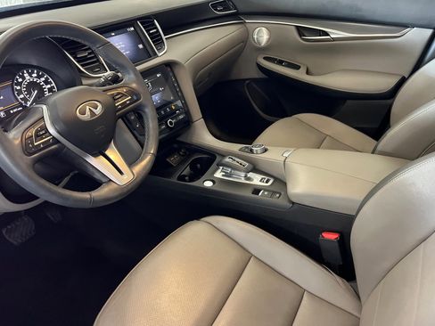 Used 2024 INFINITI QX50 Luxe image 10