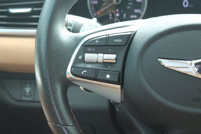 Used 2023 Genesis G70 2.0T Advanced AWD/4WD image 23