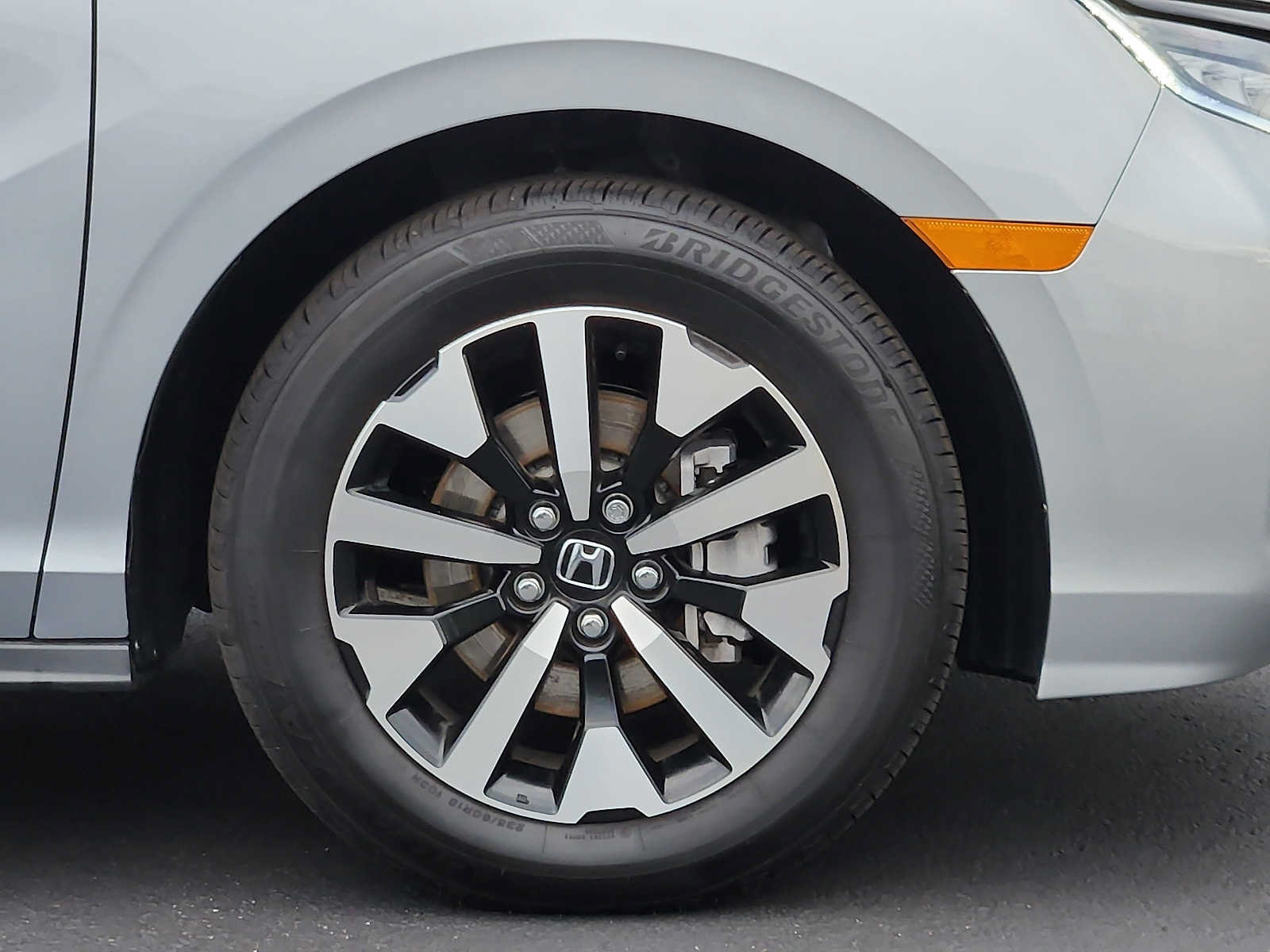 Used 2026 Honda Odyssey EX-L image 8