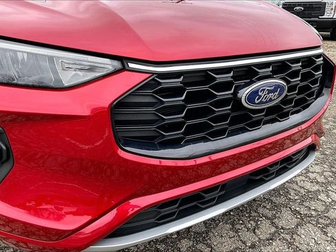 Certified 2023 Ford Escape ST-Line w/ Tech Pack #1 image 28