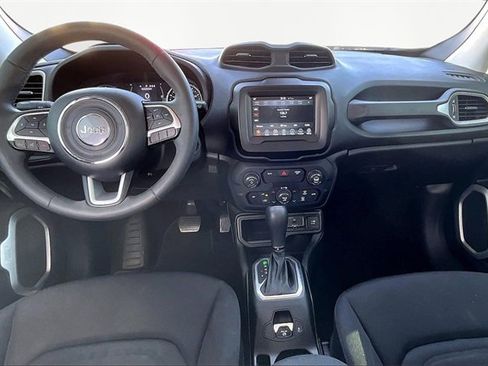 Used 2019 Jeep Renegade Latitude image 14