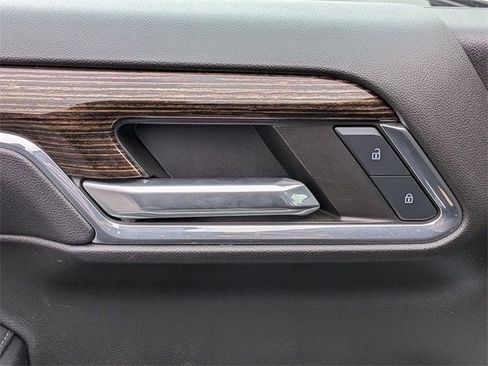 Used 2024 GMC Sierra 1500 SLE w/ Preferred Package image 13