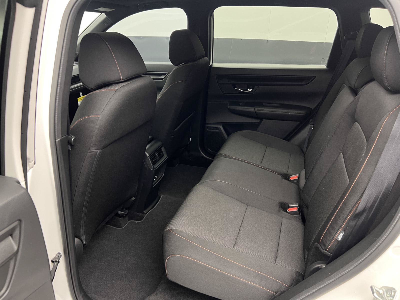 Used 2026 Honda CR-V Sport image 31