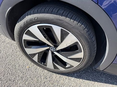 Used 2021 Volkswagen ID.4 Pro S image 19